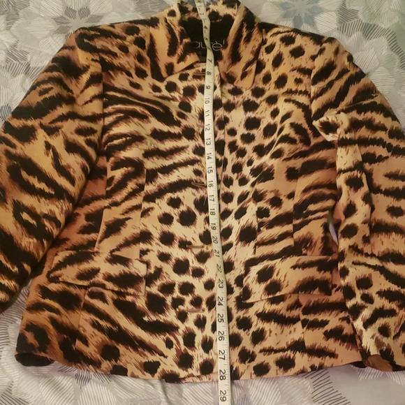 Laurel Cheetah Print Blazer - Picture 4 of 7
